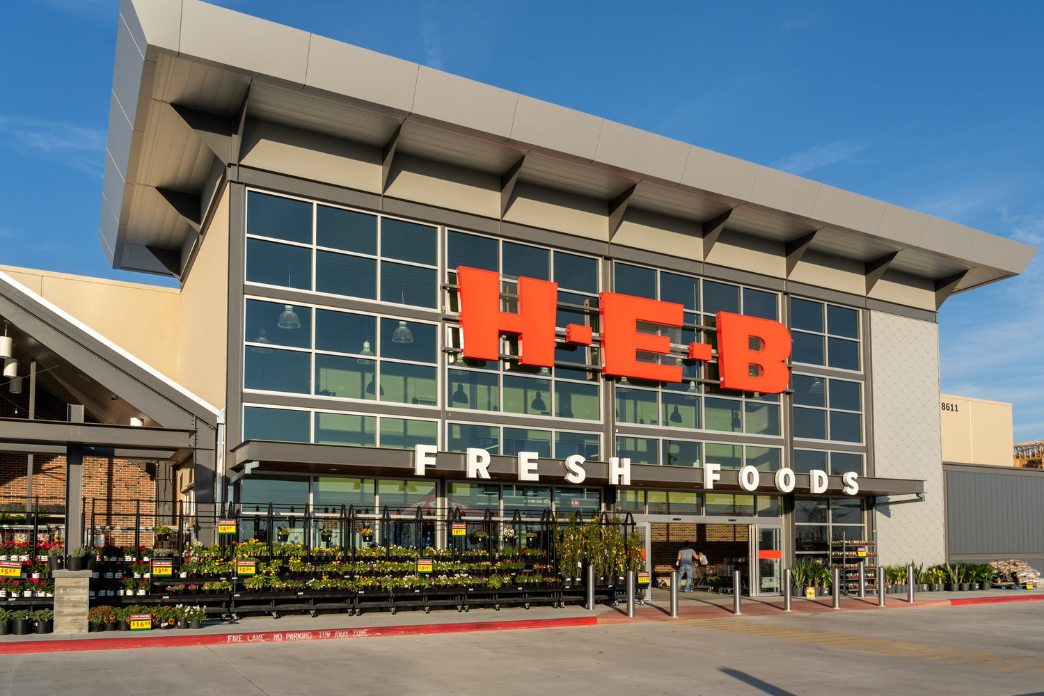 9 Healthy Snacks at H-E-B You Don’t Want to Miss