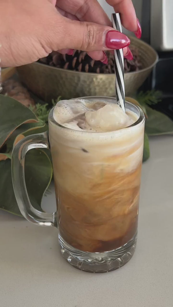 Karalyn makes IQJOE Peppermint Mocha